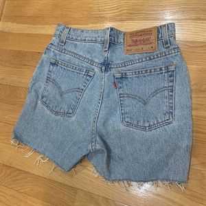 Vintage Levi’s Mom Jean Style Shorts